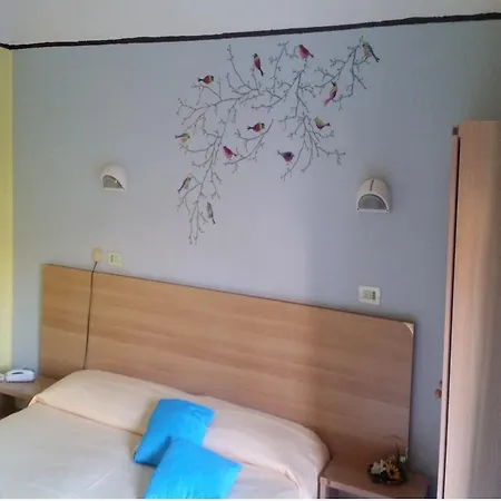 Stazione 호텔 노바라