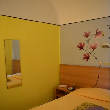 Stazione 2* 노바라